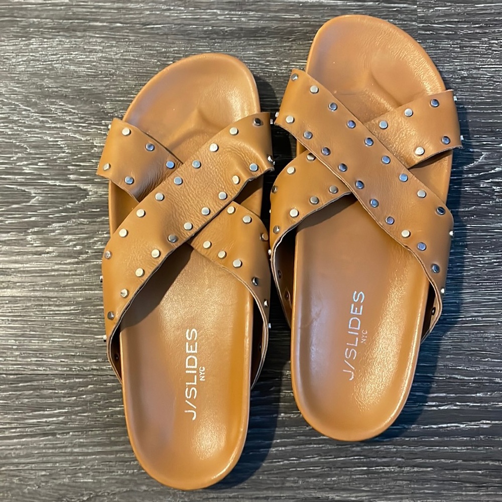 Size 9 J Slides studded shoes